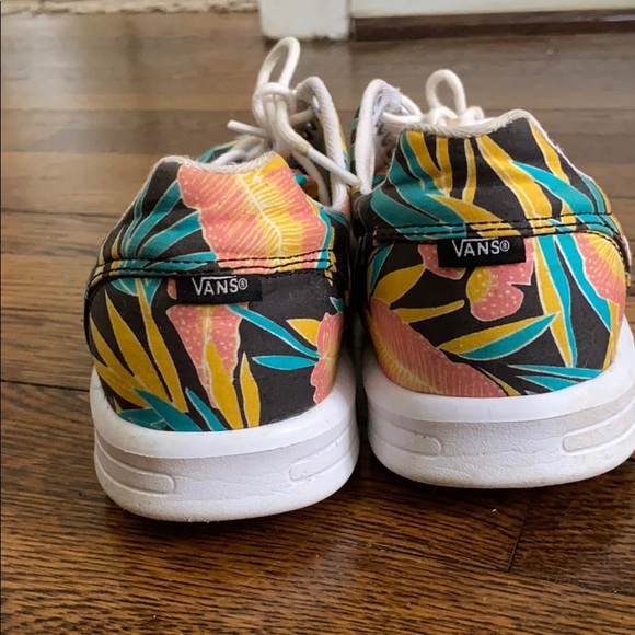 Vans Tropical Sneakers - Picture 3 of 6